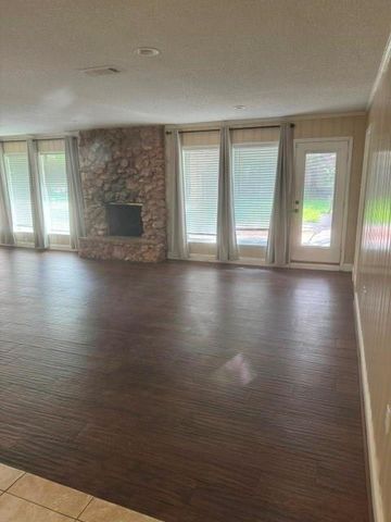 6026 Coral Ridge Road, Houston, TX 77069