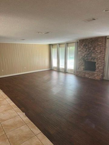 6026 Coral Ridge Road, Houston, TX 77069