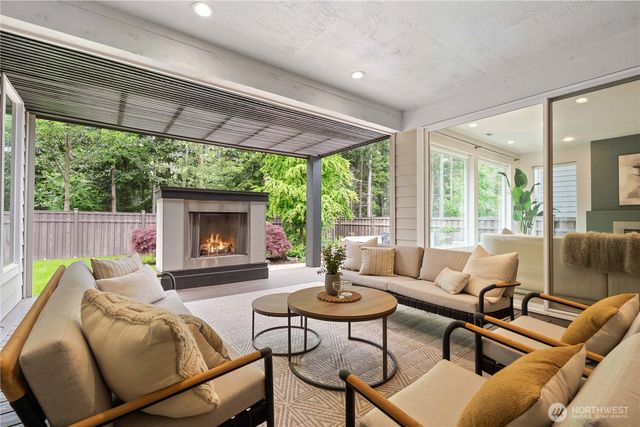 14512 Overlook Drive E, Bonney Lake, WA 98391