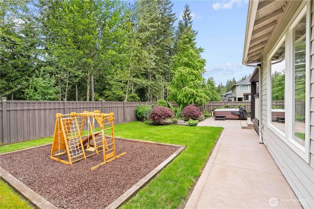 14512 Overlook Drive E, Bonney Lake, WA 98391