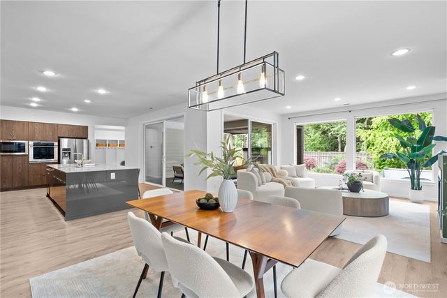 14512 Overlook Drive E, Bonney Lake, WA 98391
