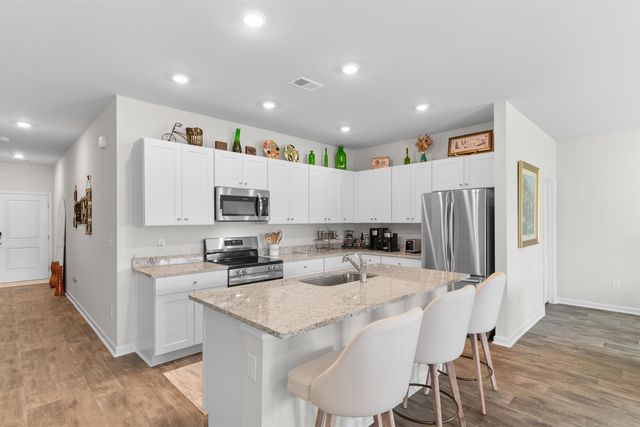 1334 Palm Springs Paloma Dr, Longs, SC 29568