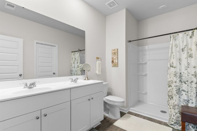 1334 Palm Springs Paloma Dr, Longs, SC 29568