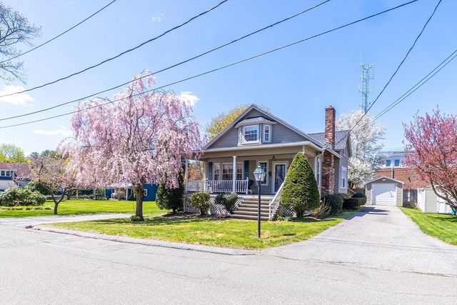 9 Parsons Ave, Lynnfield, MA 01940