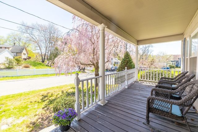 9 Parsons Ave, Lynnfield, MA 01940