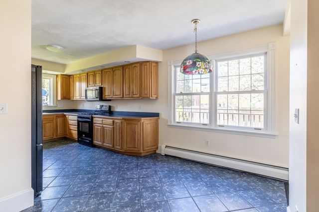 9 Parsons Ave, Lynnfield, MA 01940