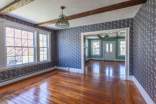 9 Parsons Ave, Lynnfield, MA 01940