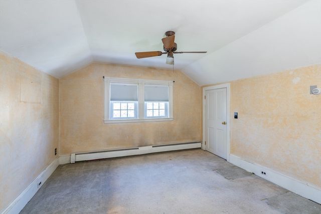 9 Parsons Ave, Lynnfield, MA 01940