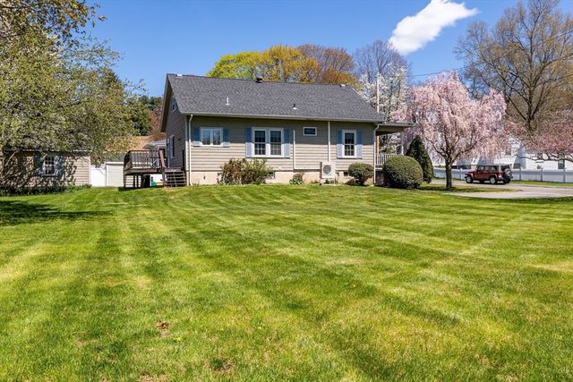 9 Parsons Ave, Lynnfield, MA 01940
