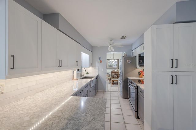 5007 BIMINI DRIVE, Bradenton, FL 34210