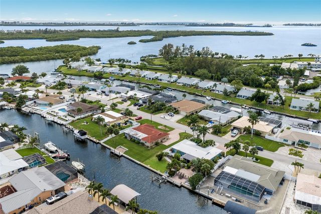 5007 BIMINI DRIVE, Bradenton, FL 34210