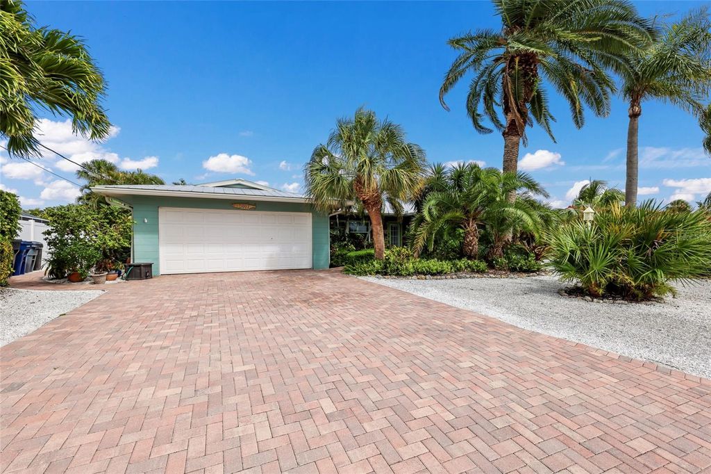 5007 BIMINI DRIVE, BRADENTON, FL 34210 — photo 2