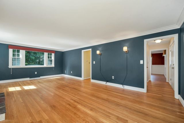45 Mariette Drive, Portsmouth, NH 03801
