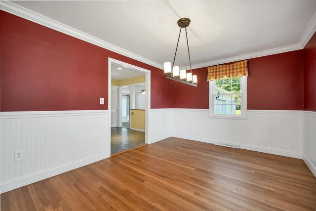 45 Mariette Drive, Portsmouth, NH 03801