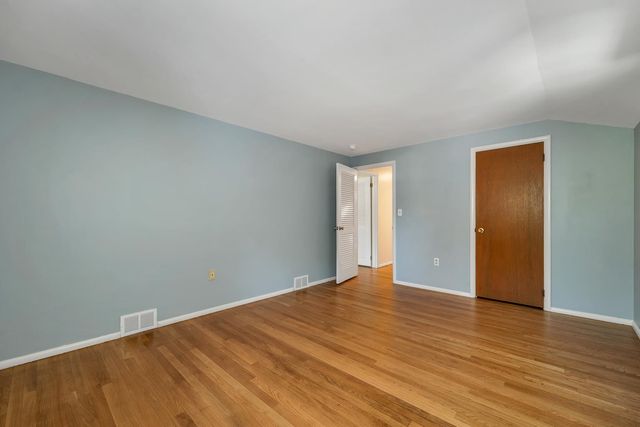 45 Mariette Drive, Portsmouth, NH 03801