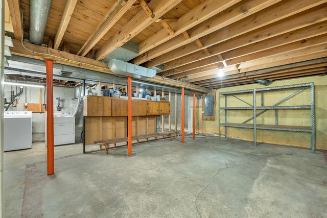 45 Mariette Drive, Portsmouth, NH 03801