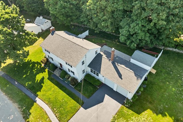 45 Mariette Drive, Portsmouth, NH 03801
