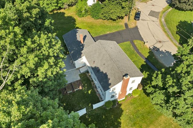 45 Mariette Drive, Portsmouth, NH 03801