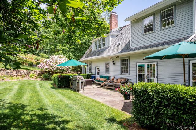 34-36 E Lake Stable Road, Tuxedo Park, NY 10987