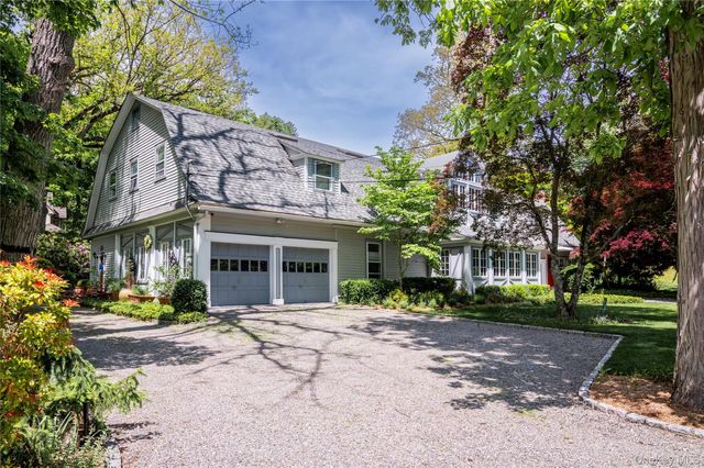34-36 E Lake Stable Road, Tuxedo Park, NY 10987