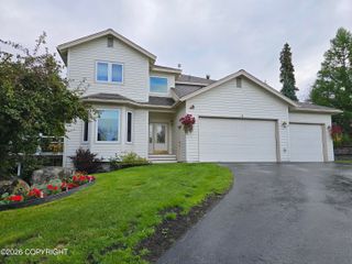 15721 Noble Point Drive, Anchorage, AK 99516