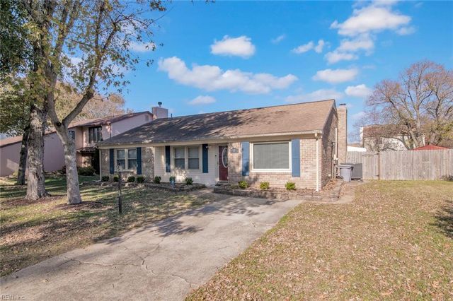 4 Overlook CT, Hampton, VA 23669