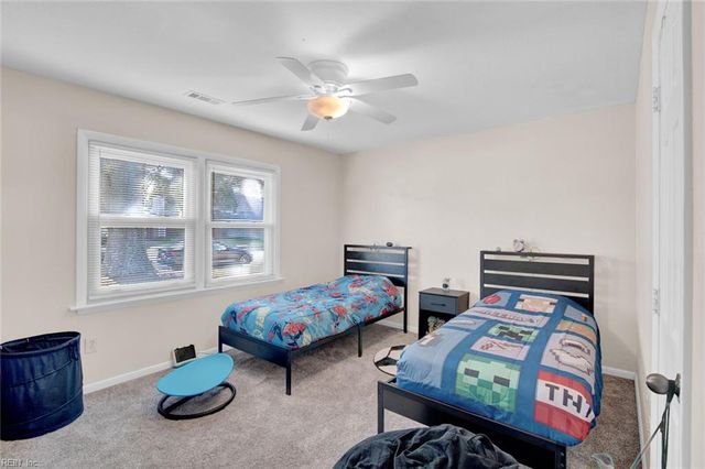 4 Overlook CT, Hampton, VA 23669