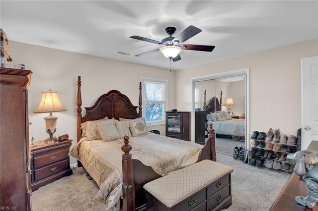 4 Overlook CT, Hampton, VA 23669