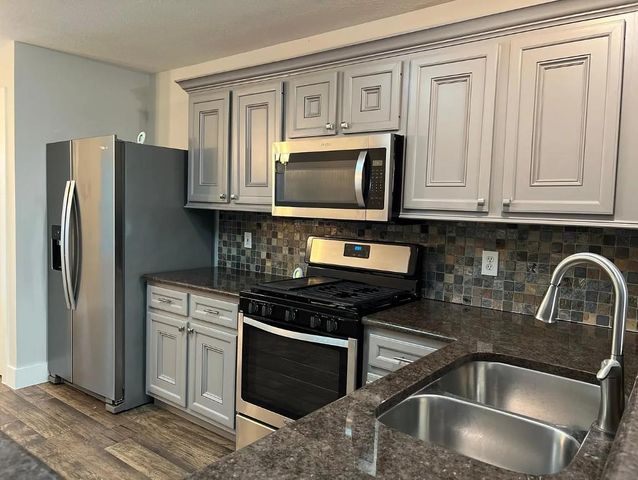 6807 Kingwood Glen Drive, Humble, TX 77346