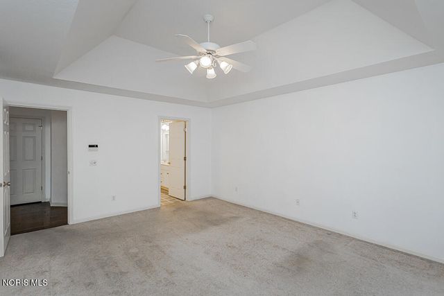 8647 Stone Oak Drive, Holland, OH 43528