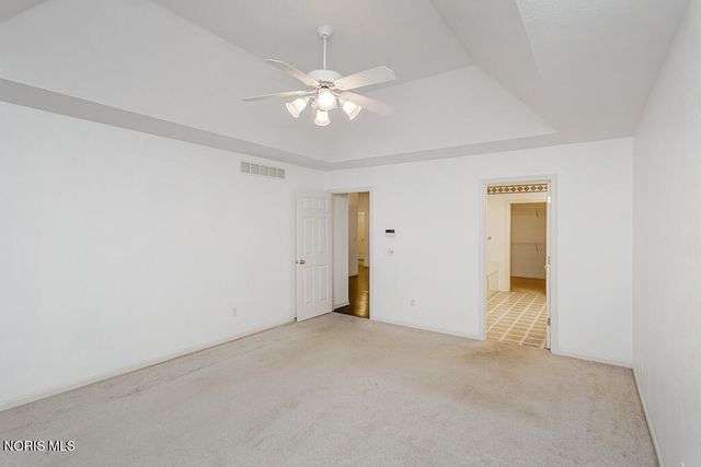 8647 Stone Oak Drive, Holland, OH 43528