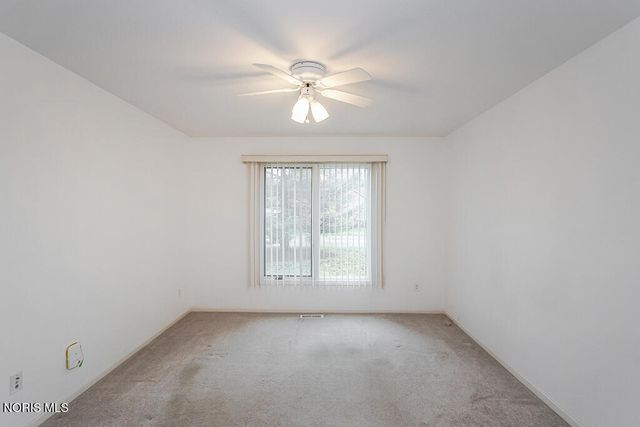 8647 Stone Oak Drive, Holland, OH 43528