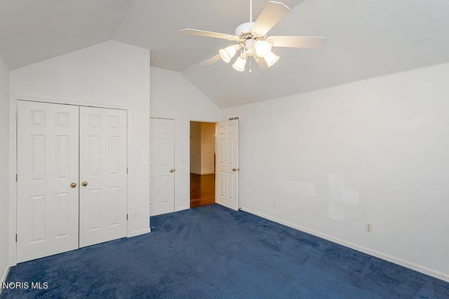 8647 Stone Oak Drive, Holland, OH 43528