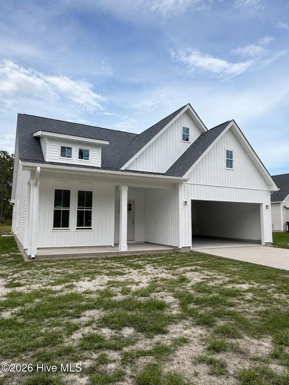 425 Morris Landing Road, Holly Ridge, NC 28445