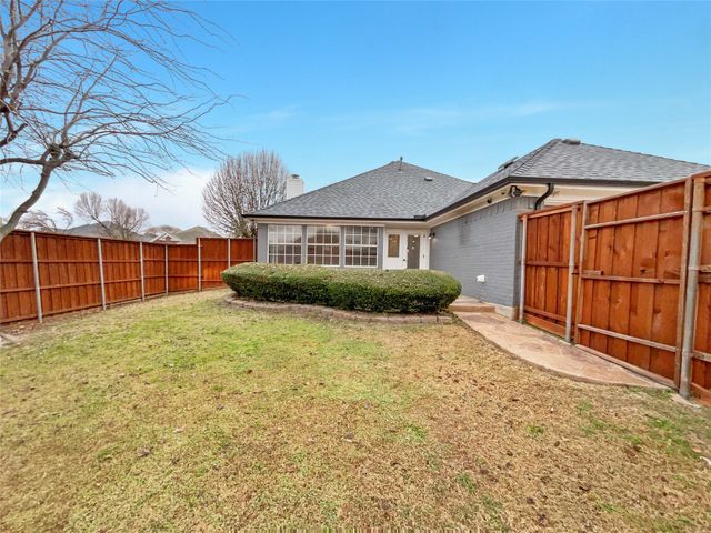 3856 Pine Valley Drive, Plano, TX 75025