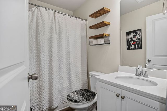 529 Buxton Road, Hoschton, GA 30548