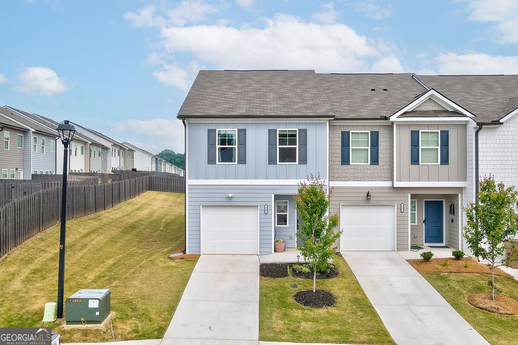 529 Buxton Road, Hoschton, GA 30548