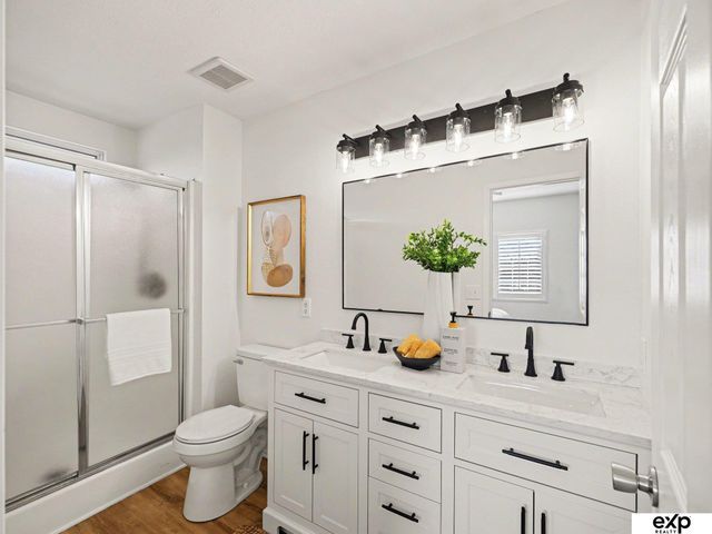 4551 S 176 Avenue, Omaha, NE 68135