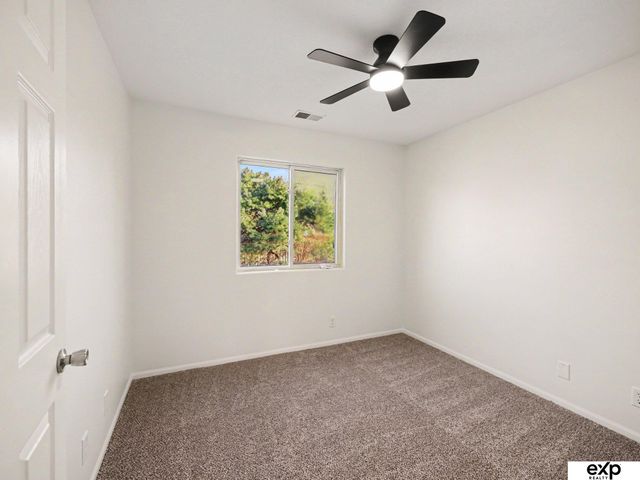 4551 S 176 Avenue, Omaha, NE 68135