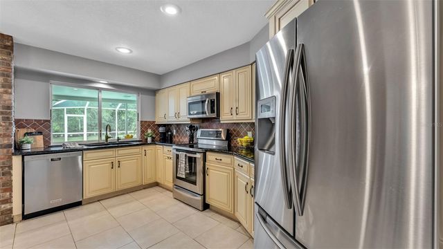 5212 SCOTLAND PLACE, Lakeland, FL 33813