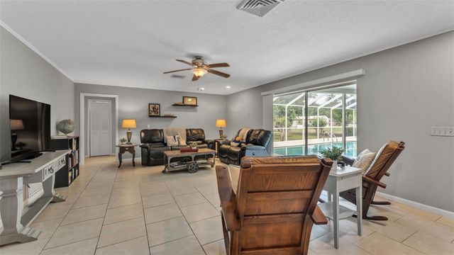 5212 SCOTLAND PLACE, Lakeland, FL 33813