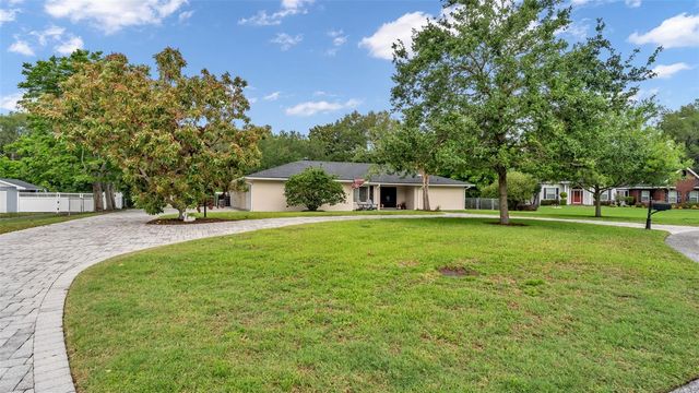 5212 SCOTLAND PLACE, Lakeland, FL 33813