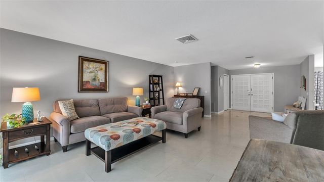 5212 SCOTLAND PLACE, Lakeland, FL 33813