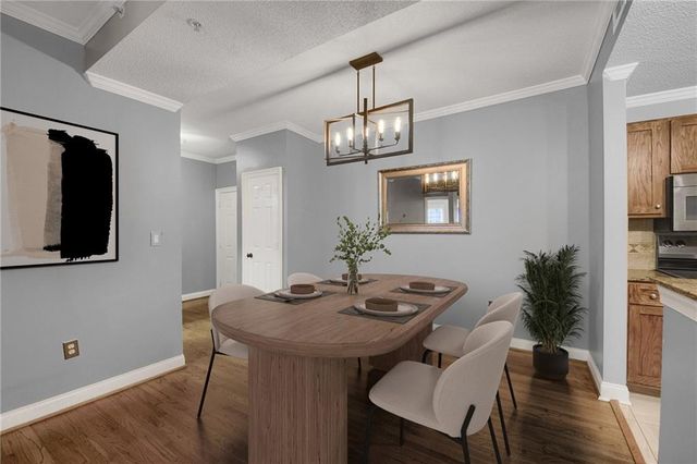 1074 Peachtree Walk NE B114, Atlanta, GA 30309