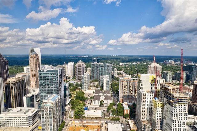 1074 Peachtree Walk NE B114, Atlanta, GA 30309
