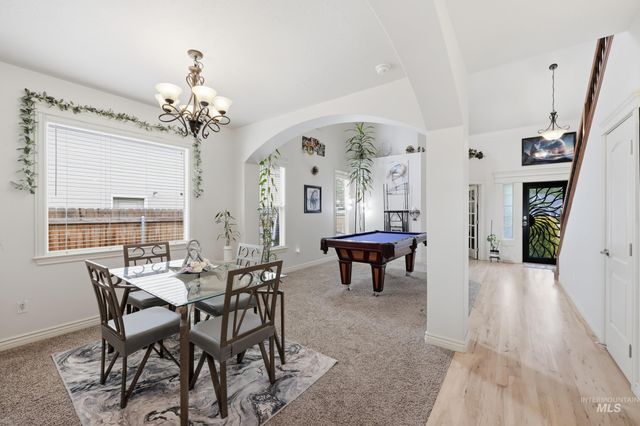 9973 W Arabian Dr, Boise, ID 83709