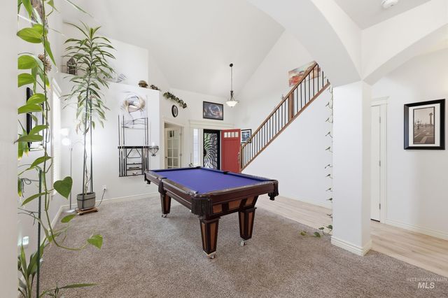 9973 W Arabian Dr, Boise, ID 83709