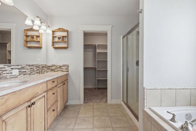 9973 W Arabian Dr, Boise, ID 83709