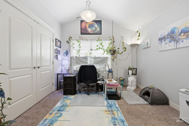 9973 W Arabian Dr, Boise, ID 83709
