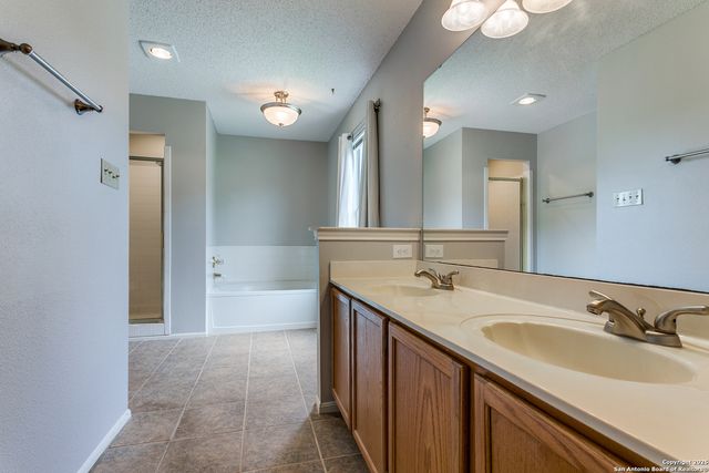 13602 Possum Cove, San Antonio, TX 78232